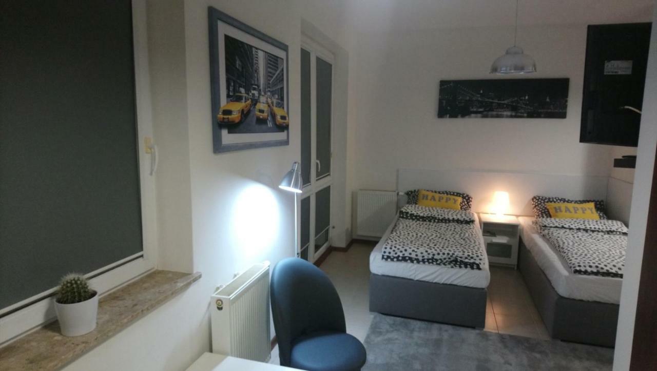 Apartament Kniaziewicza - Komfortowe Noclegi Piaseczno  Esterno foto